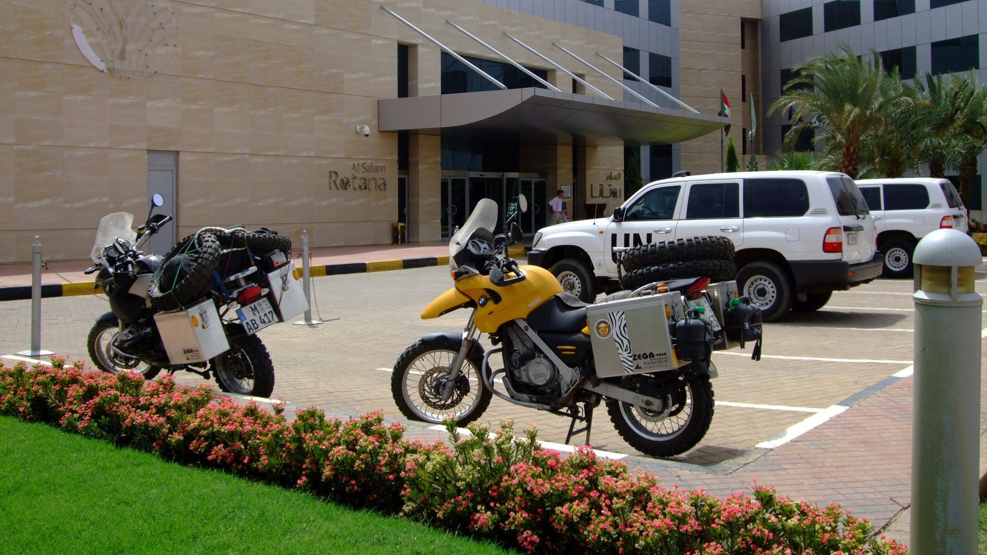 Sudan-Khartum-Vor dem Hotel Al Salam Rotana-DSCF5904