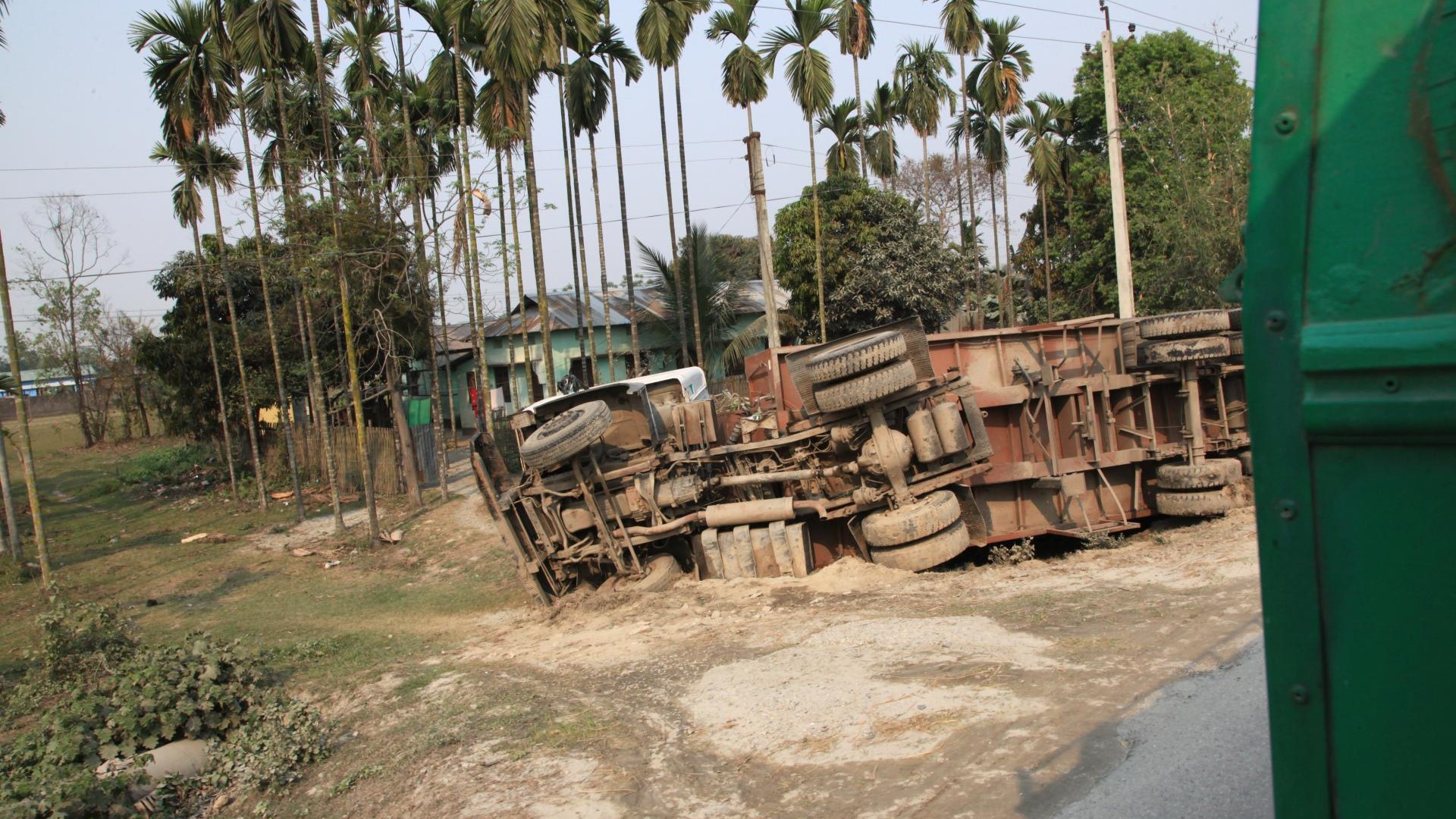 ehemaliger LKW Verkehr in Indien.